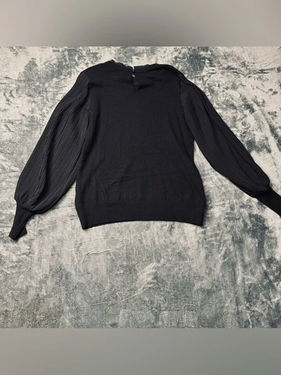 Sioni Black Crewneck Sweater with Pleated Sheer Balloon Sleeves - Picture 4 of 5